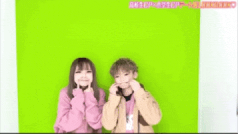 日本11岁小学生辣妹携9岁男友上恋综，当众脱衣熊抱，网友直呼太甜了？（组图） - 12