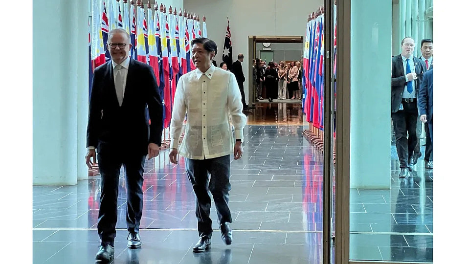 剑指中国！菲律宾总统访澳签订海上合作协议，矢言捍卫主权“寸土不让”（组图） - 1