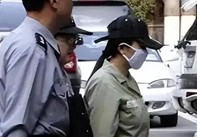 朝鲜王牌女间谍，色诱100多名韩军官，最终结局令人想不到（组图） - 16