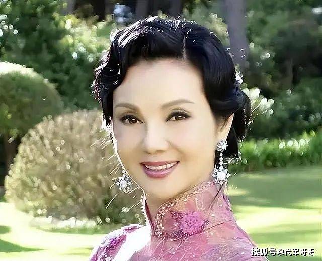 她是小婉君，嫁豪门生5子后丈夫爱上王祖贤，婆婆霸气给4亿离婚费（组图） - 8