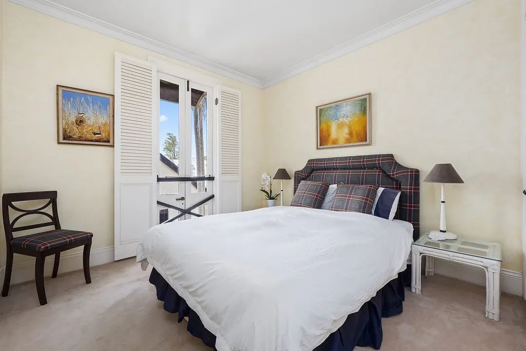 拍卖 | 悉尼三居室联排别墅引发买家争抢，$900万高价成交！超出底价150万！（组图） - 8