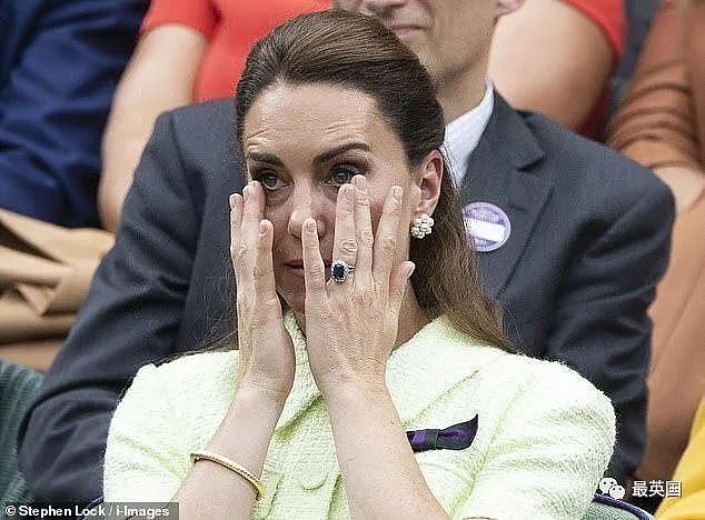 王室成员流泪瞬间大合集：凯特令人动容，戴妃让人心疼，梅根为自己哭泣（组图） - 2