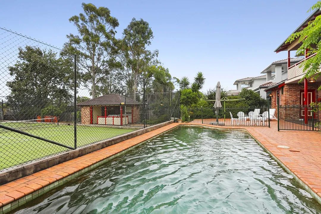 拍卖 | 带网球场！悉尼内西区Strathfield五房豪宅以$565万成交，四人参与竞拍（组图） - 7