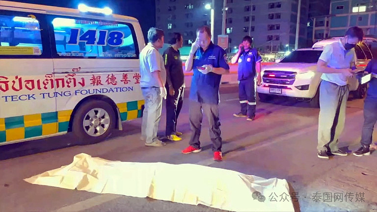 恐怖！中国男子驾驶奔驰撞死泰国女子，人已变形，满地是血...（组图） - 15