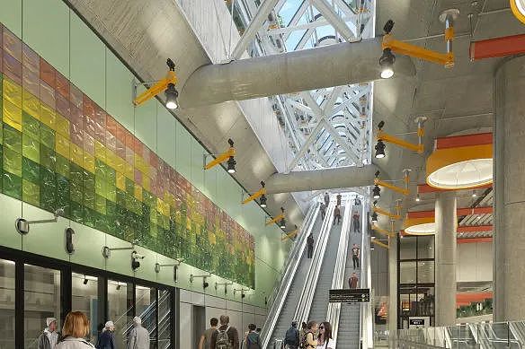 抢先看！耗时六年，墨尔本CBD这四个新火车站也太豪华了，即将投入使用…（组图） - 2