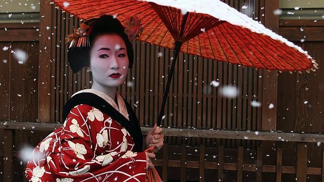 日本：追拍艺妓造成滋扰，京都禁游客入小巷（组图） - 4