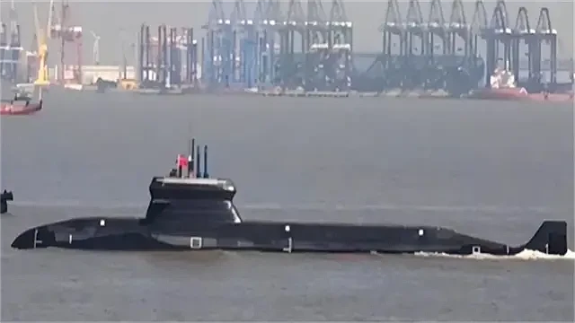 吃惊！中国基洛级潜艇居然可以买票参观了（组图） - 14