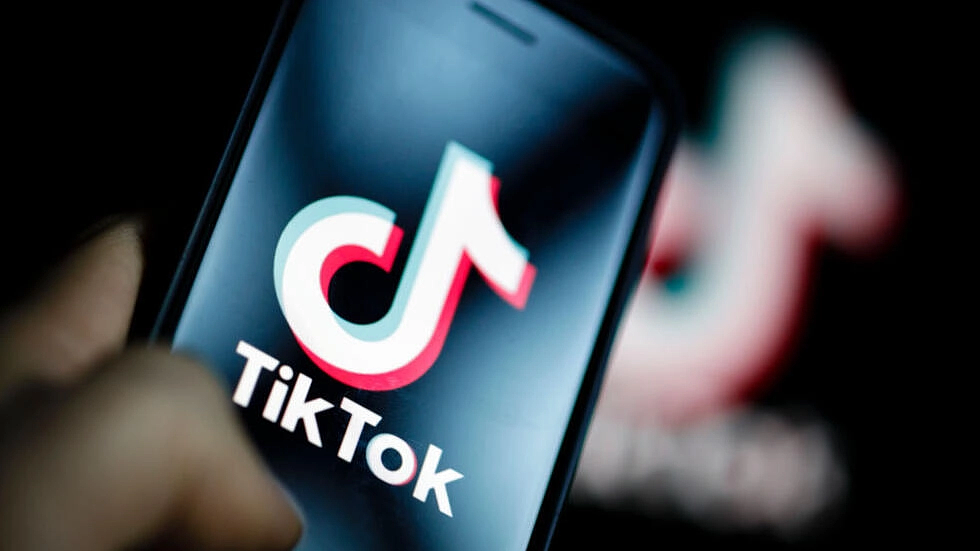 TikTok联合1亿用户，群殴美国政府？（组图） - 1