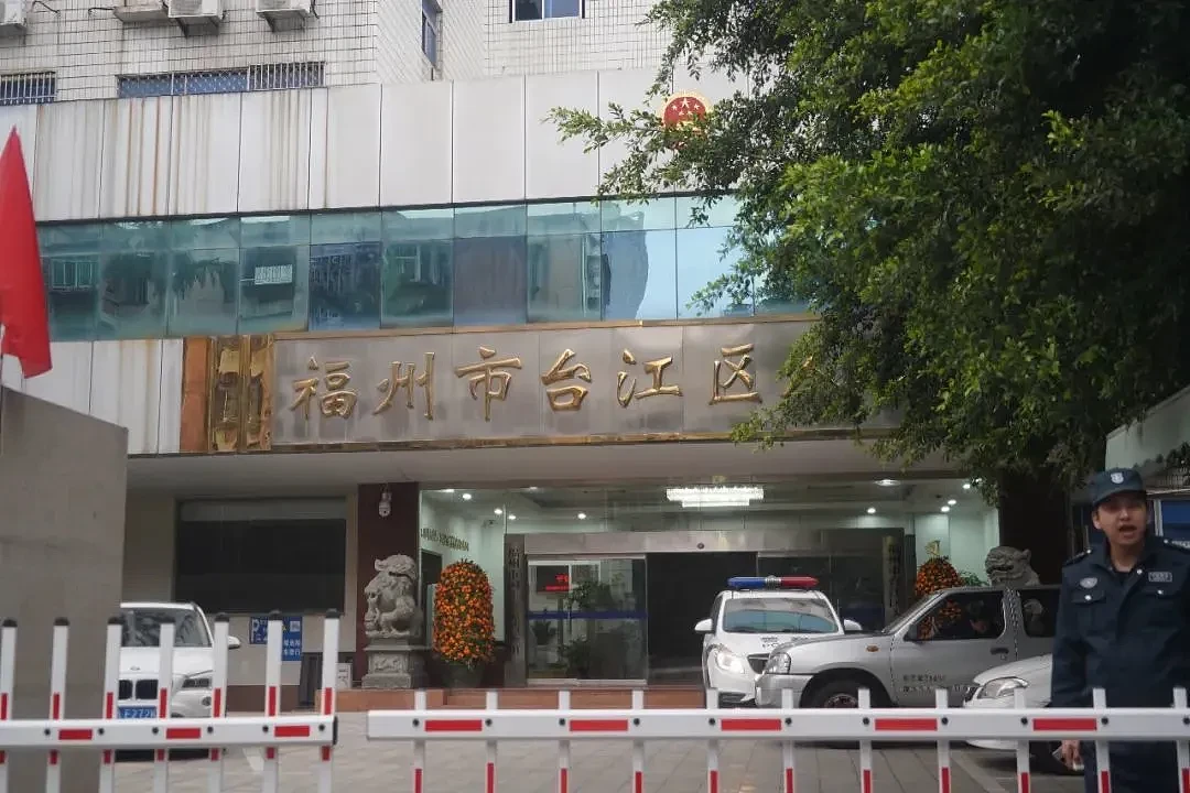 福建3名女学生称遭男律师猥亵，但一段呻吟视频令人费解（视频/组图） - 5