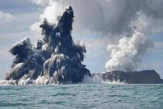 预言成真？加国海底火山即将喷发！一小时地震200次！等于200亿公斤炸药爆炸（组图） - 4