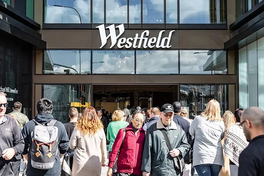 新西兰Westfield五大购物中心开始出售非管理权，骑行女子被公交车撞，“​我死了才调查吗？” 癌症诊断靠急诊（组图） - 9