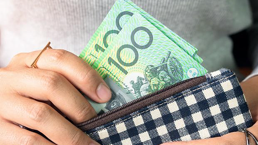 【留澳指南】澳洲三分之二的工作者认为应该涨工资。专家表示：确实！（组图） - 2