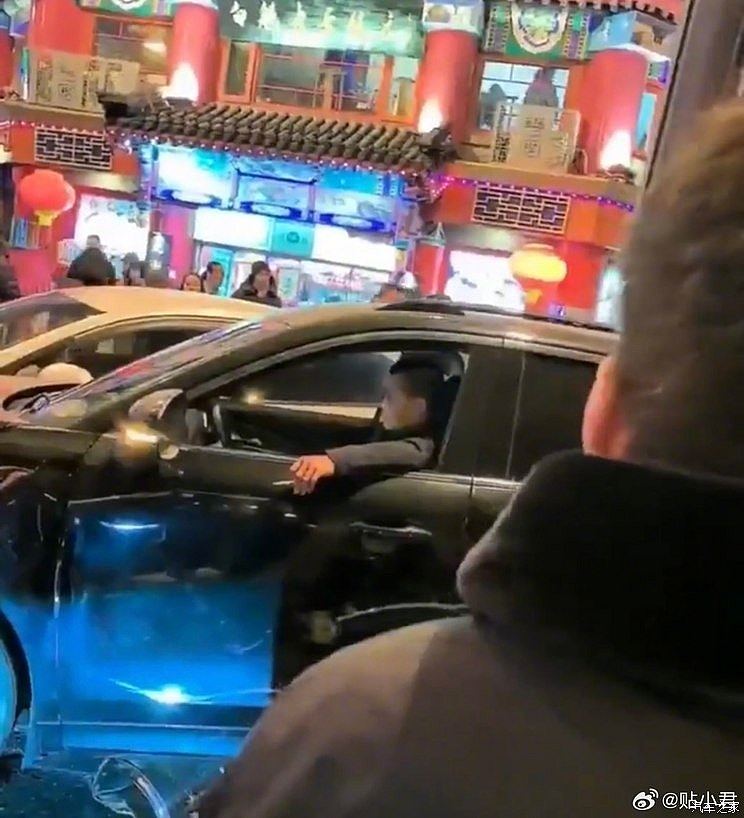北京浙江辽宁同日发生私家车撞人严重车祸，至少共造成6死18伤（组图） - 3