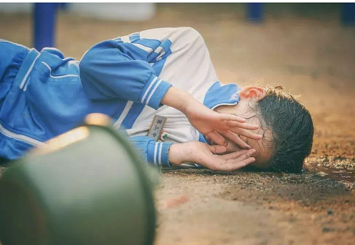 河北13岁男孩遭同学残杀！ 律师：一只眼珠翻出来，同学证受欺凌（组图） - 3