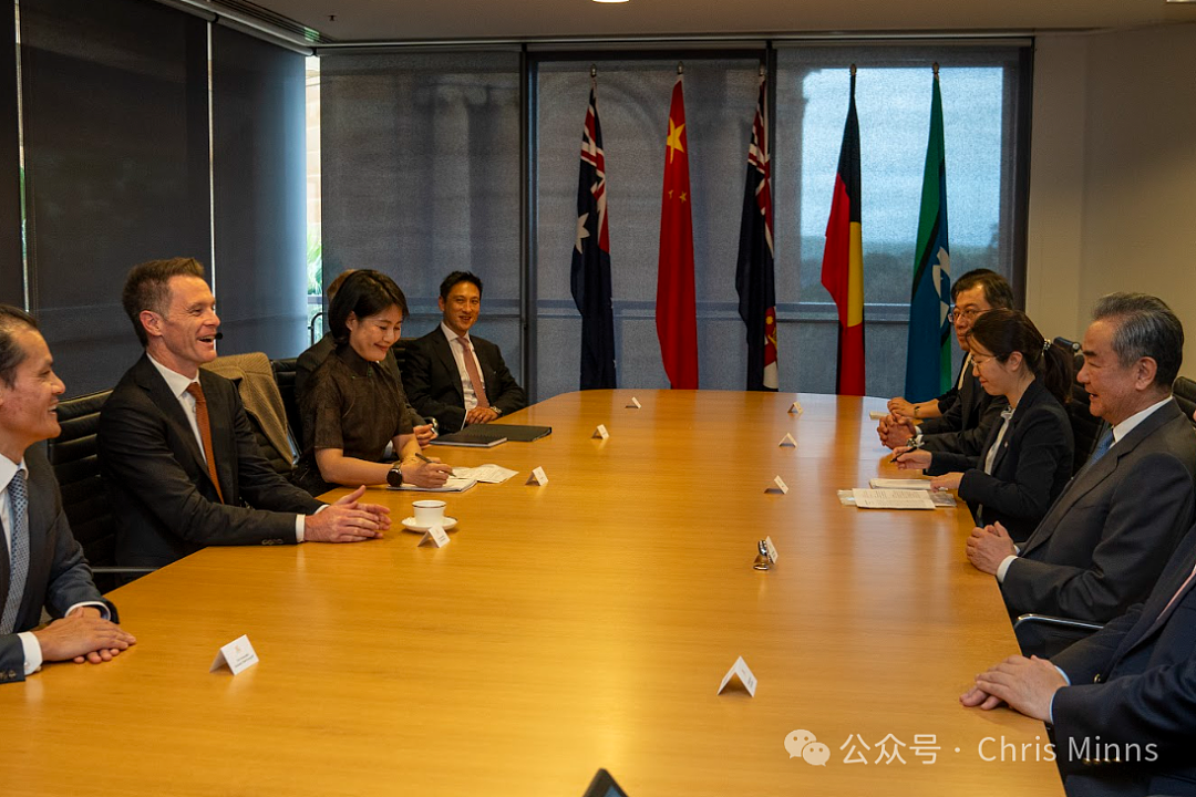 州长柯民思在悉尼会晤中国外交部长王毅（组图） - 3