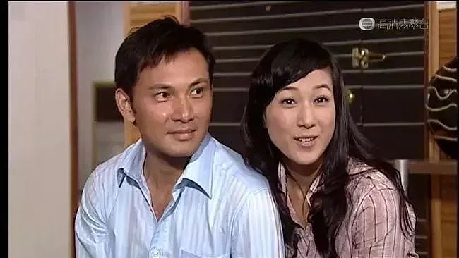 巅峰期退隐结婚，闪婚大13岁男人，6年生下3个孩子！这个“香港第一白月光”就是个“恋爱脑”？（组图） - 11