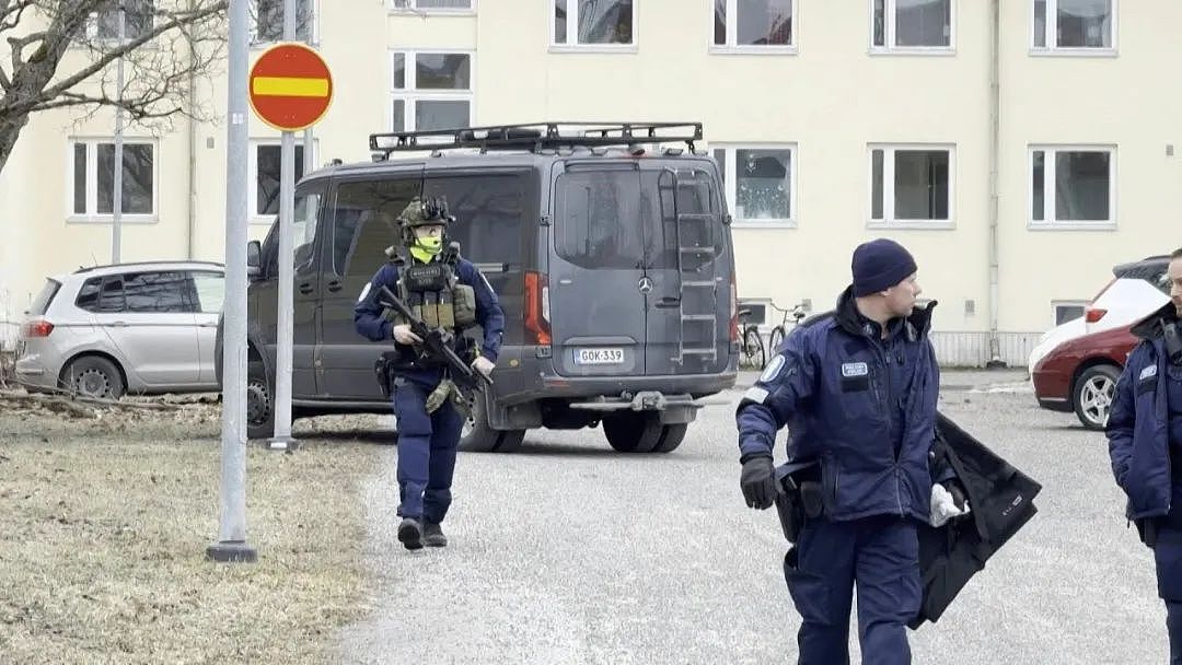 芬兰学校“枪击”案：1死2伤！凶手年仅 12 岁！欧洲持枪问题再起波澜（视频/组图） - 1