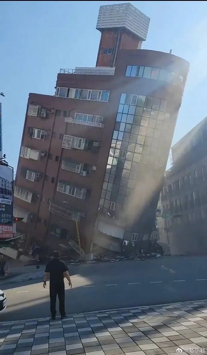 台湾花莲发生7.3级地震！大楼倒塌、山崩、公路塌方...上海也有震感（组图） - 18