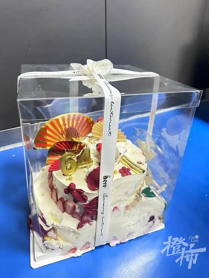 一只蛋糕15000元！杭州一老板接到大订单，收款后被吓到……（组图） - 9