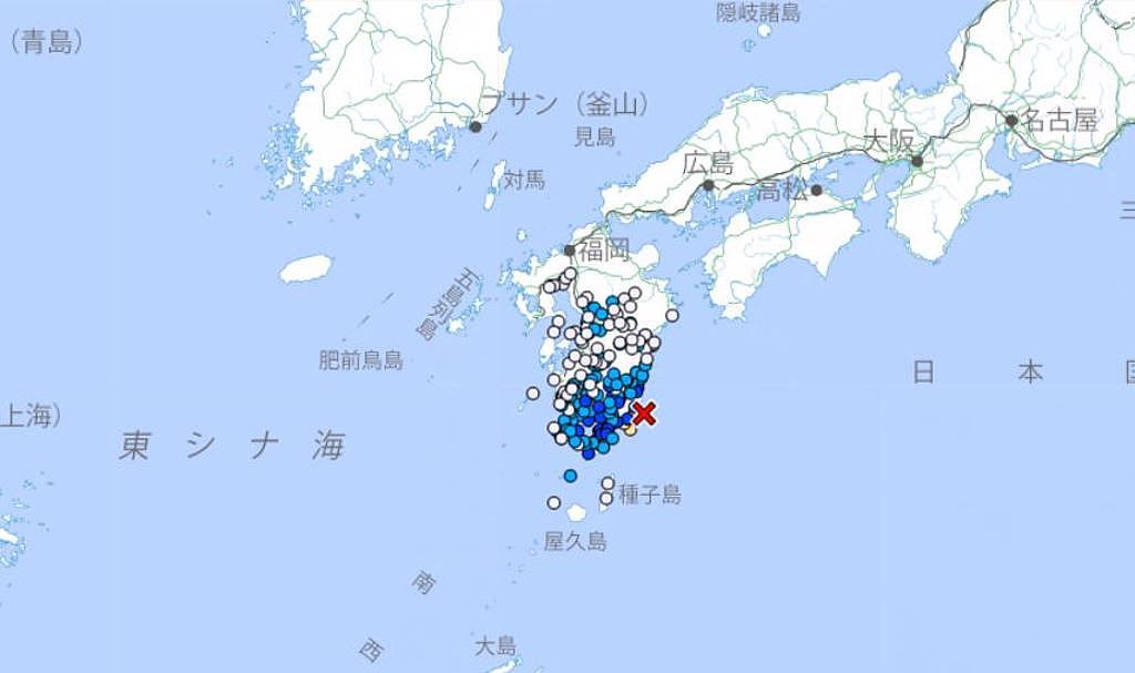 日九州外海规模5.2地震；居民：砰一声！水平狂摇10秒（视频/组图） - 3