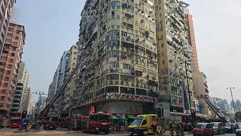 香港5死40伤夺命火灾背后：近万栋高龄楼＋㓥房成隐形＂火药桶＂（组图） - 6