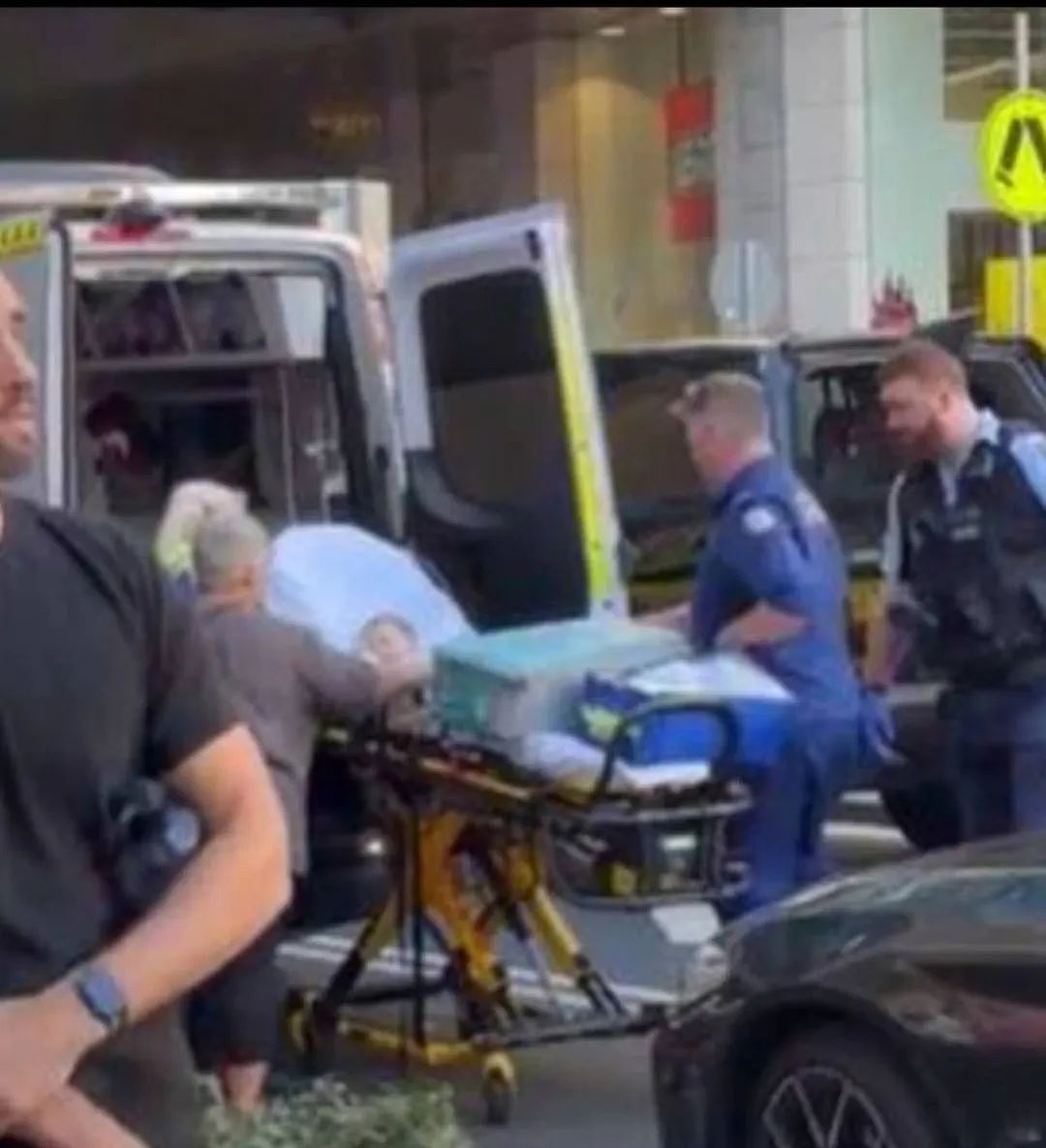 7死12伤！凶手身份刚刚公布，悉尼惨案震惊世界，中国驻悉尼大使馆紧急发声（组图） - 14