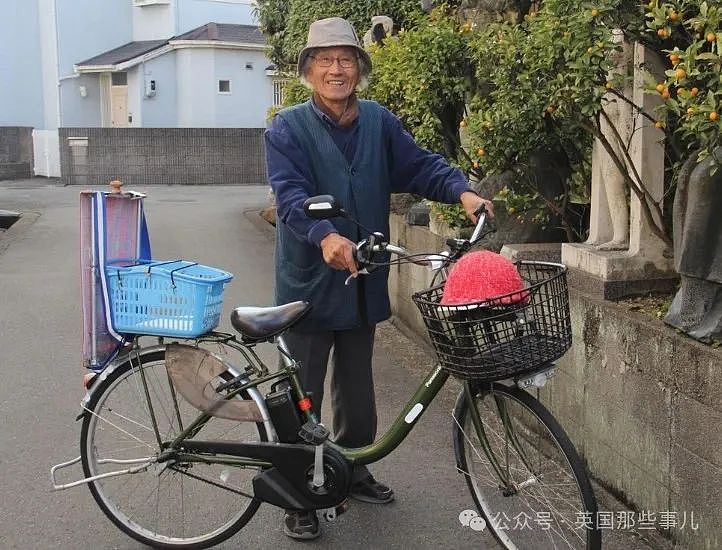 89岁大爷骑车去东京见儿子，9天600公里摔倒20次，终于…（组图） - 1