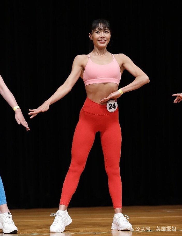 日本18岁女高中生变身比基尼健美女神！肌肉反差照引惊呼：这无敌的元气（组图） - 7
