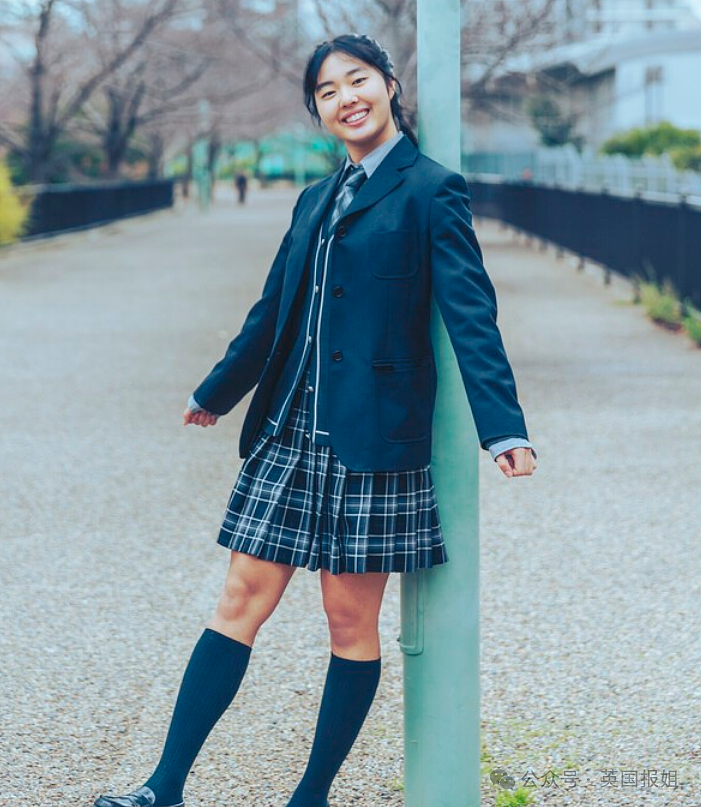 日本18岁女高中生变身比基尼健美女神！肌肉反差照引惊呼：这无敌的元气（组图） - 6