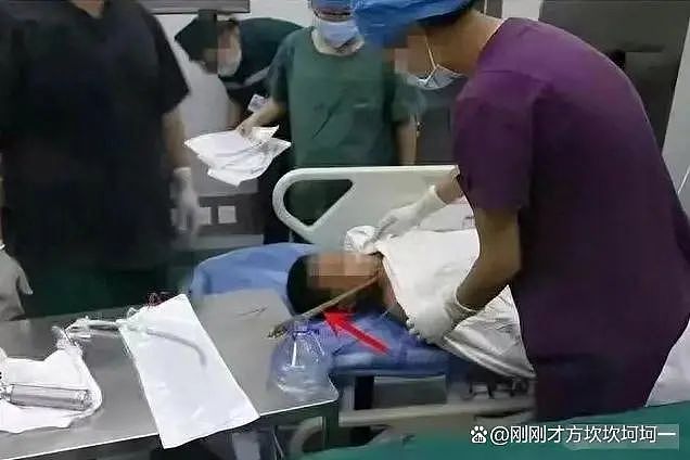 广东初二男孩被5名同学围殴，父亲抡起铁棍将其中一名活活打死！判决结果出来后，网友不淡定了…（组图） - 12