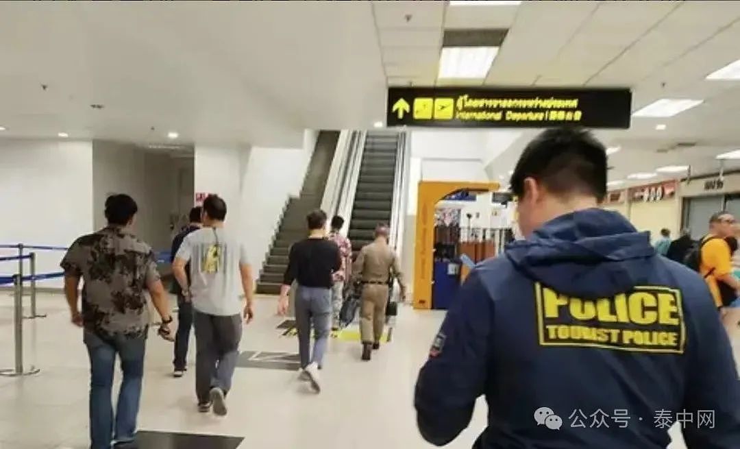 韩国小偷在泰国泼水节行窃被抓，竟谎称自己是中国人！（组图） - 2