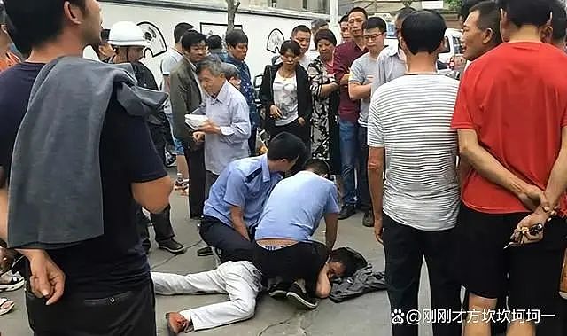 广东初二男孩被5名同学围殴，父亲抡起铁棍将其中一名活活打死！判决结果出来后，网友不淡定了…（组图） - 10