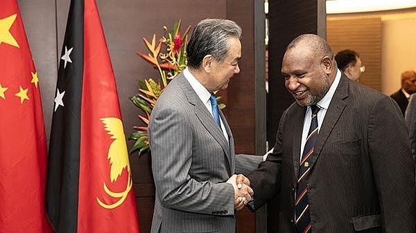 王毅晤巴布亚新畿内亚总理：中方与岛国合作不附政治条件（组图） - 2