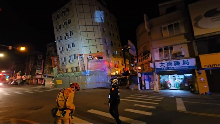 台湾花莲6分钟发生两次6级以上强震，两幢大楼倾垮（视频/图） - 7