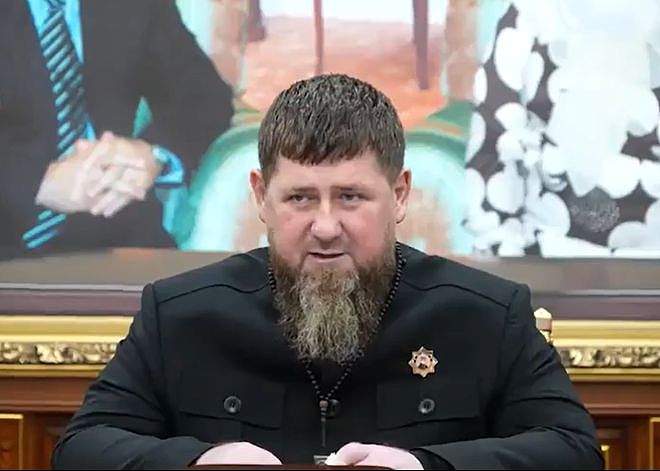 47岁车臣领导人被曝“胰腺坏死”，没有康复希望，已从强壮变臃肿（组图） - 5