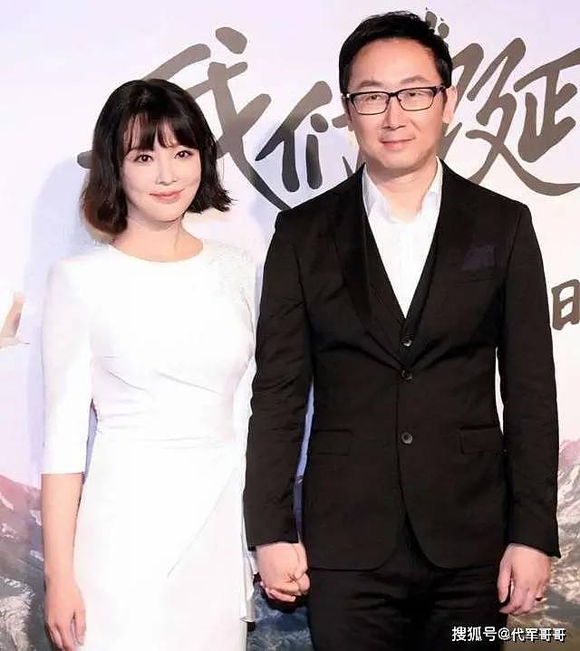 央视主持胡蝶：美貌才华并存，嫁导演陆川9年生2娃（组图） - 31