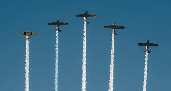 2024澳新军团日：新西兰数万人参加纪念仪式，奥克兰军机飞越上空！还有这些活动....（组图） - 13