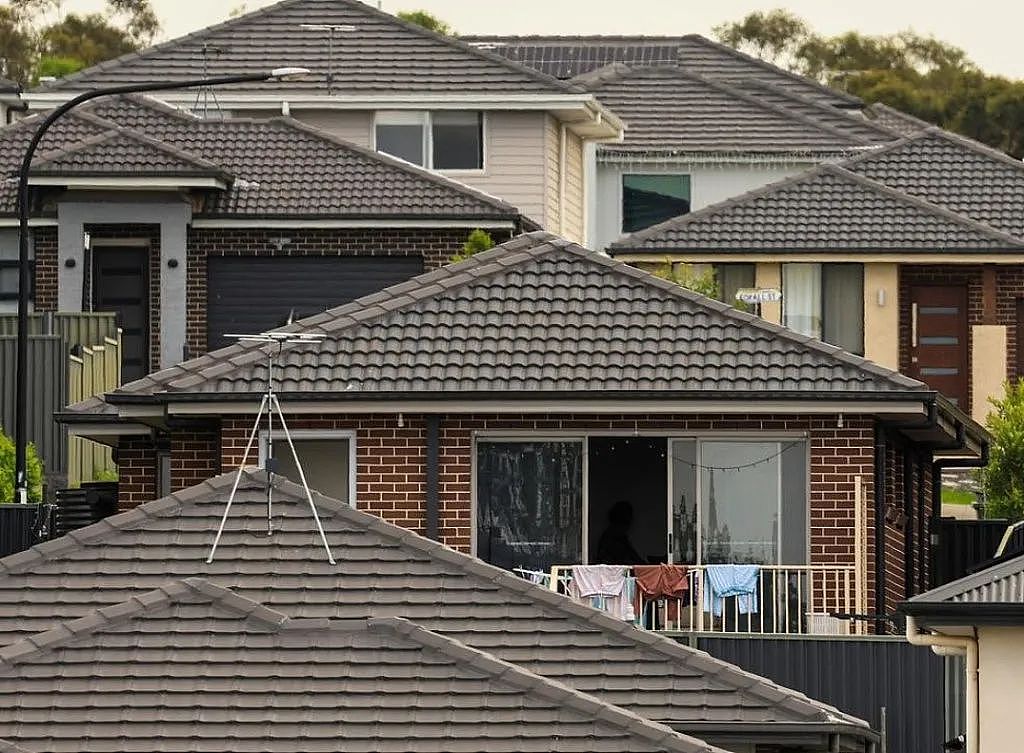 新闻 | 创记录移民涌入澳洲，致多地房价飞涨！热点区公布，最高涨55.2%（组图） - 3