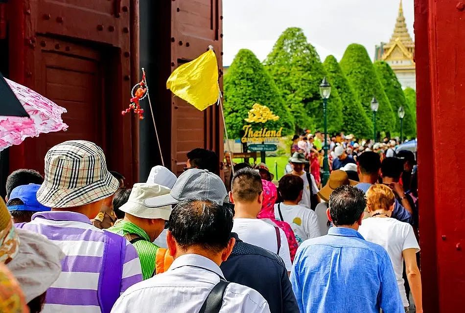 中国游客​被公开歧视！洋人更爱干净？泰国这个标语闯大祸了​（组图） - 5