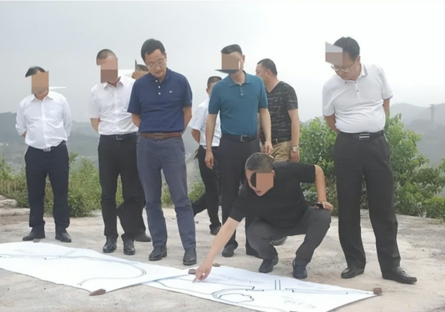 四川建商拿千万帮县委书记女儿买房：中标20多亿工程，在当地呼风唤雨（组图） - 4