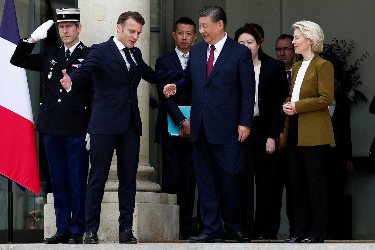 中法欧领导人三方会晤！习近平：所谓“中国产能过剩问题”，不存在...（组图） - 9