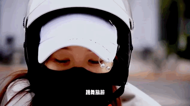 40岁北京家庭主妇刷屏： 老公每月给3万，没上过班，不干活不带娃，颜值逆天，玩过50多个国家……（组图） - 4