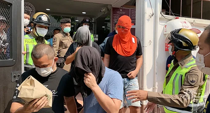 勒索250万！泰国警察绑架5名中国游客，引全网热议，仍有嫌犯在逃（视频/组图） - 2