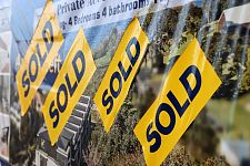 最新！新西兰首次购房者暴增，房市低迷，中位数已跌至$695000（组图）