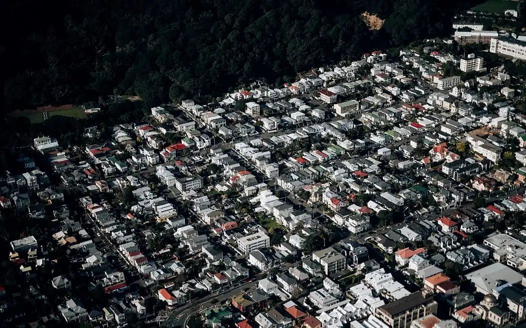 最新！新西兰首次购房者暴增，房市低迷，中位数已跌至$695000（组图） - 2