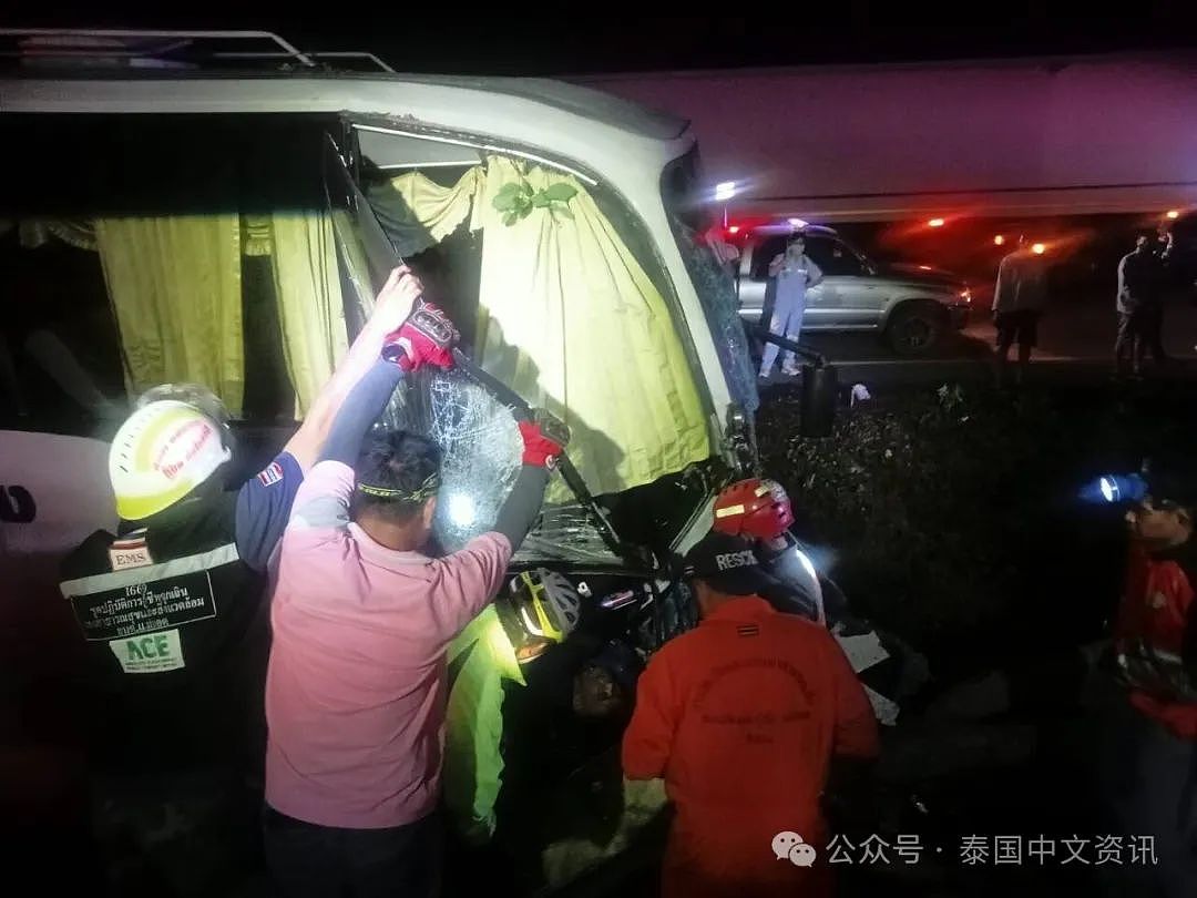 1死33伤！泰国载有中国游客大巴出事，司机当场死亡（组图） - 14