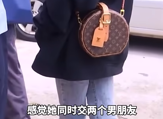 上海一男子见面一次就闪婚，婚后只见了妻子两回，女方拒退20多万彩礼，被法院当场带走（组图） - 6