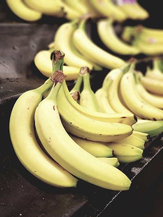 1天热卖40箱！水果店开20年只卖香蕉，老板曝坚持背后缘由（组图） - 1