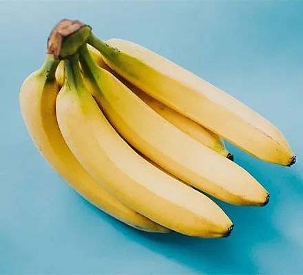 最近，很多单身男女跑去澳洲超市买一把香蕉……（组图） - 1