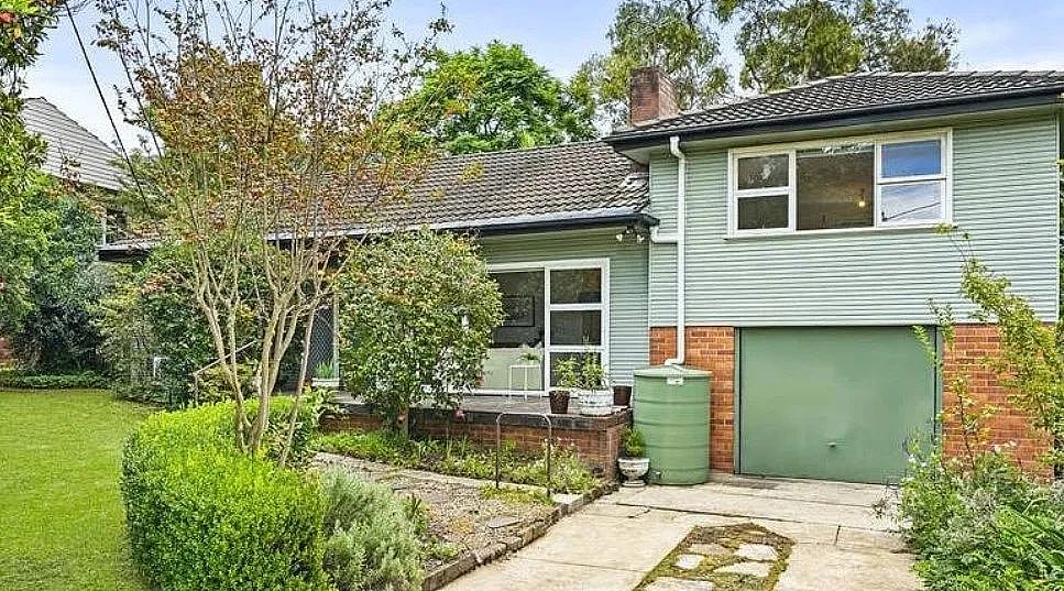 拍卖 | 悉尼女子斥资$206.5万给女儿买房！7人竞争激烈，卖家笑开花（组图） - 1